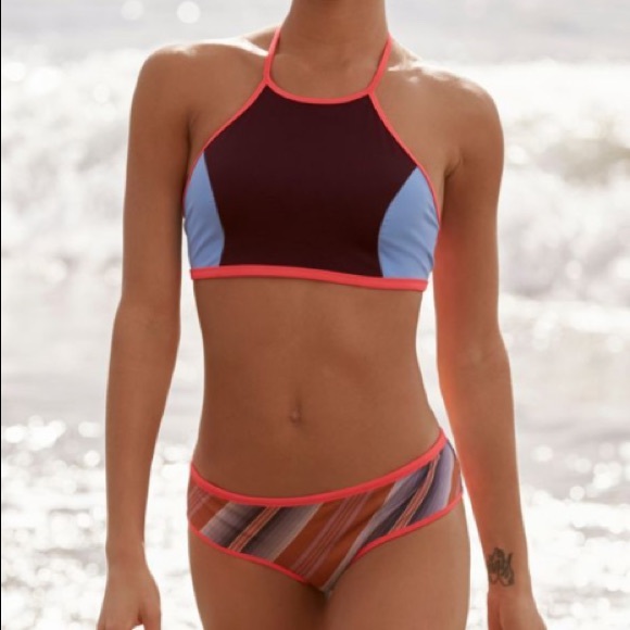 Urban Outfitters | Swim | Hanna Reversible Bikini | Poshmark